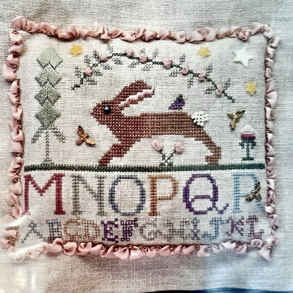 Sheepish Designs R is for Rabbit Cross Stitch‎ Pillow Kit Fabric Floss Charms